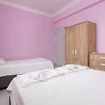 Sasha 1